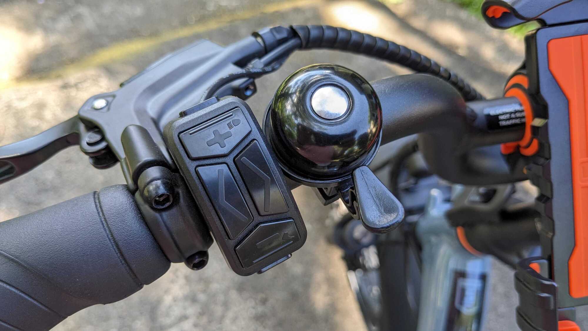 The bell, pedal assist, and turning signal controls on the RadExpand 5 Plus