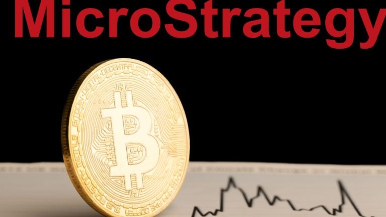 Microstrategy’s Bitcoin Binge Snags $561M in Latest Buy, Pushing Holdings to 444K BTC