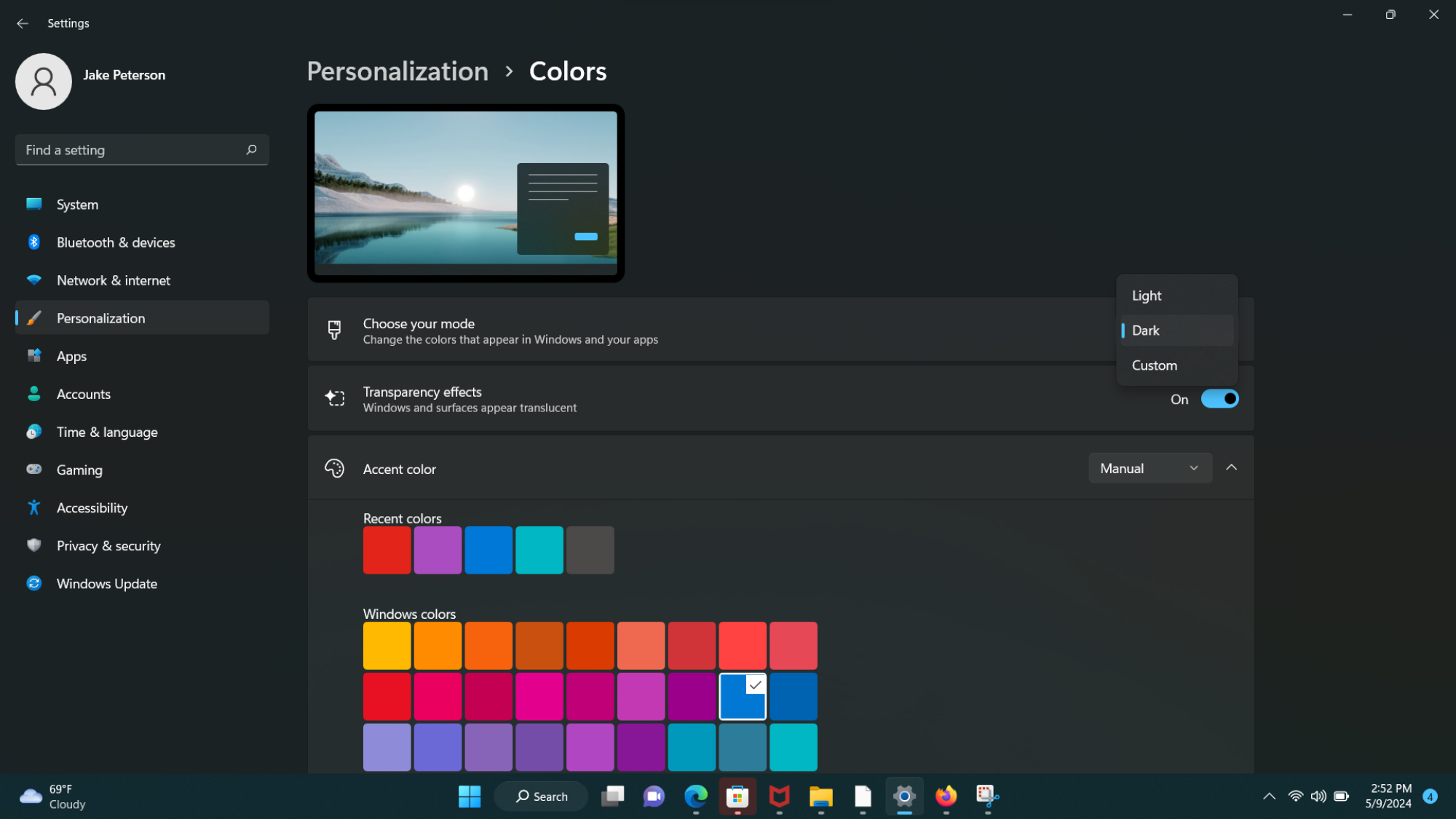 Dark mode selection in Windows 11