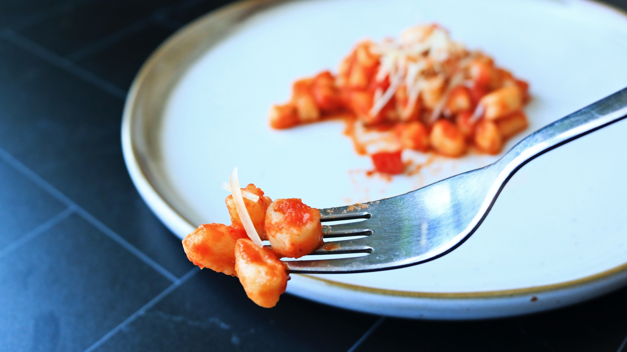 A fork with gnocchetti on it.